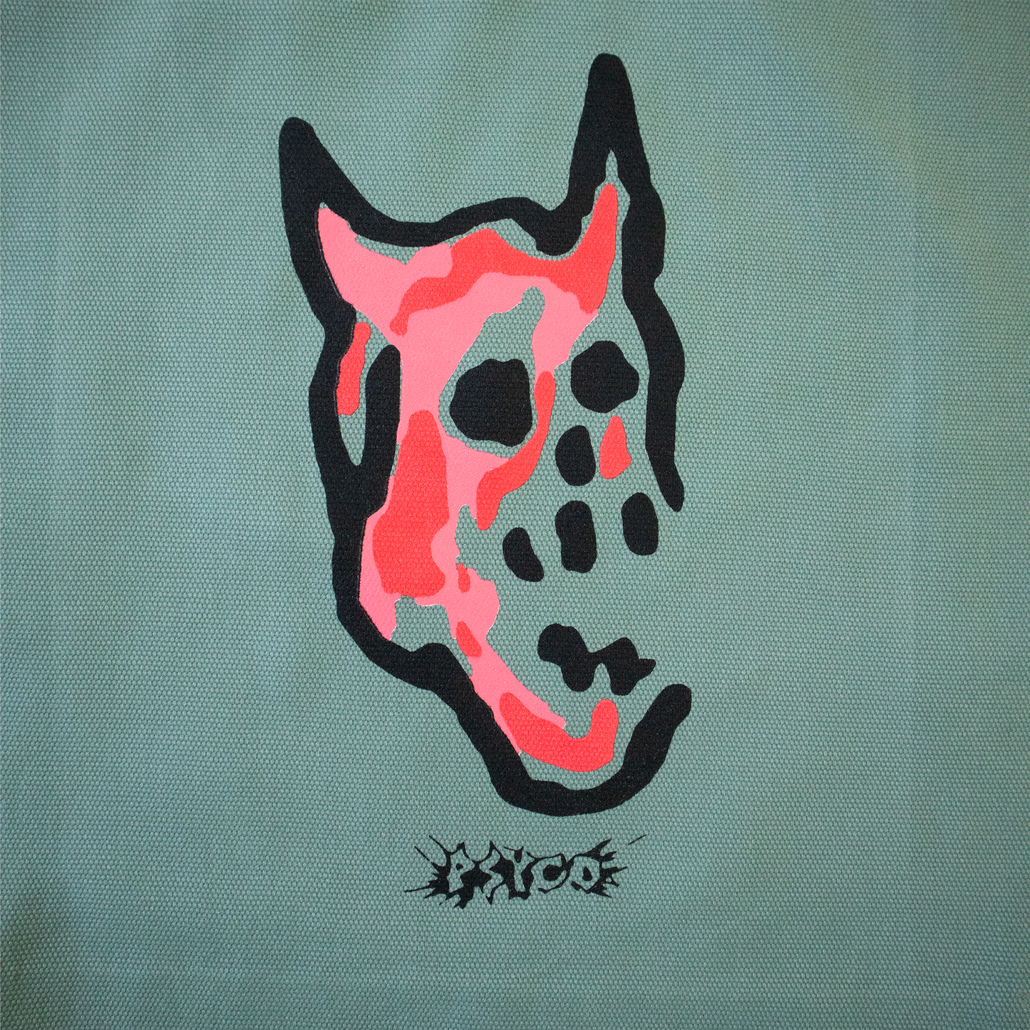 Skull Tote Army