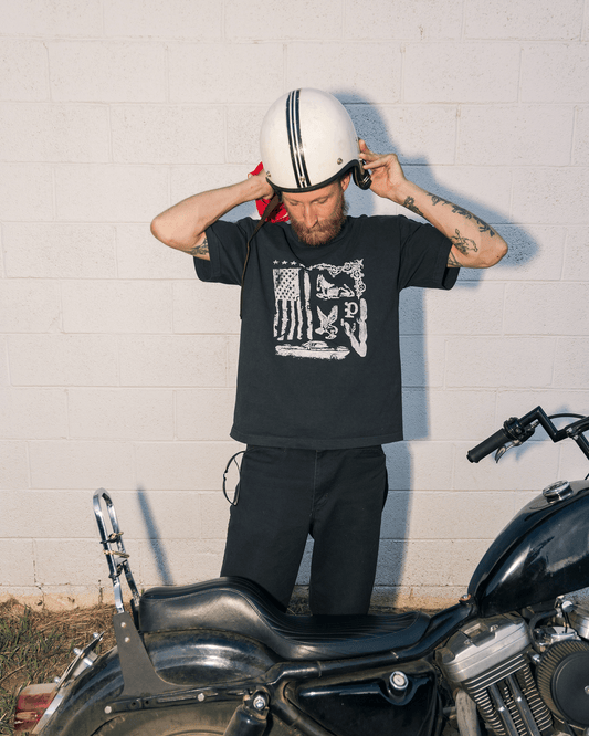 American T-Shirt Black